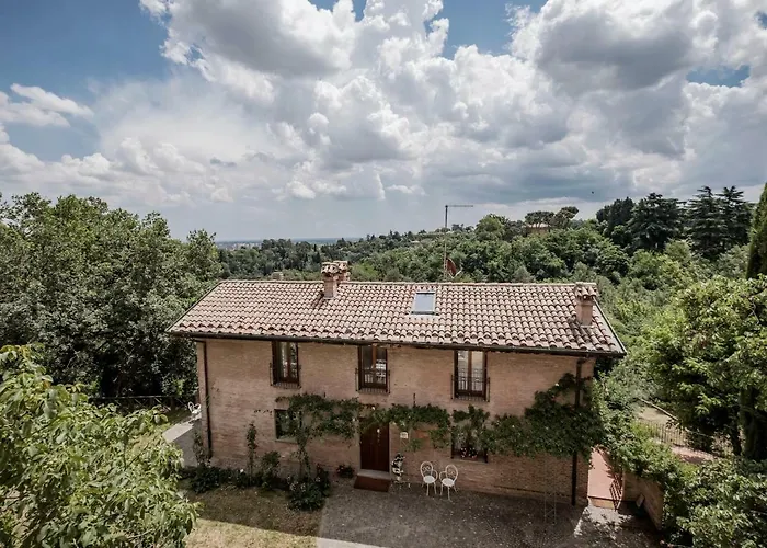 Accademia Al Colle * בולוניה