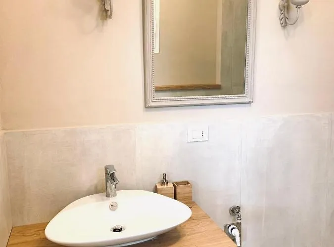 דירה Accademia Al Colle בולוניה