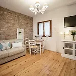 Accademia Al Colle Apartment