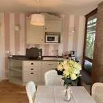 Accademia Al Colle Apartment