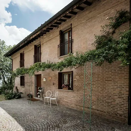 Accademia Al Colle * בולוניה
